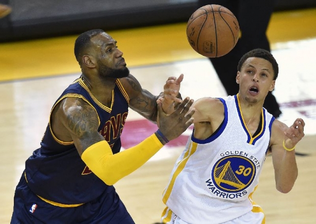 Game 5 of the NBA Finals takes place Sunday, June 14, as the Cleveland Cavaliers hosts the visiting Golden State Warriors at the Oracle Arena in Oakland, California for the pivotal game. The game is crucial for both teams as the winner in Game 5 will have the psychological advantage going into the last stretch of the Finals.