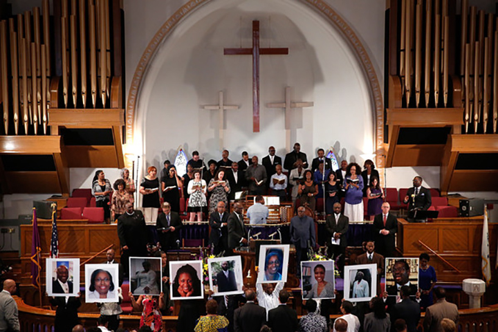 Christians in the United States have observed both the Supreme Court’s ruling in favor of same-sex marriage and the shooting tragedy at a historically black church in the South Carolina city of Charleston. Despite those setbacks, it is worth remembering that true Christian love can change the world and will eventually prevail over all forms of hatred directed at it.