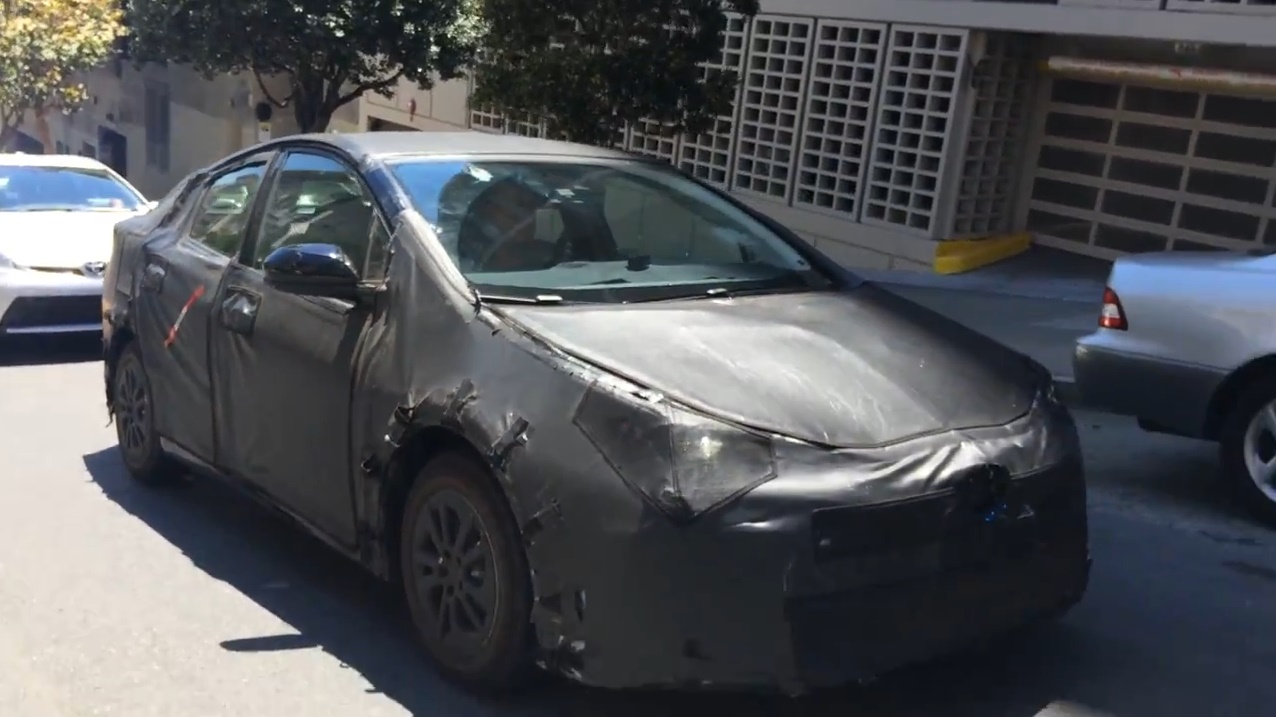 The 2016 Toyota Prius has been spotted roaming the streets of San Francisco, California. The video of Toyota's fourth-generation hybrid shows us a glimpse into the vehicle's specs, design, and interior ahead of its rumored launch later this year.