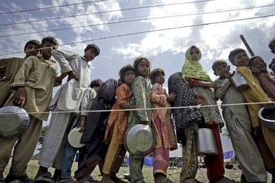 Just days after a major charity expressed alarm over the international community’s lukewarm response to aid appeals, the World Evangelical Alliance is calling on the world to stand in solidarity with flood-stricken Pakistan.