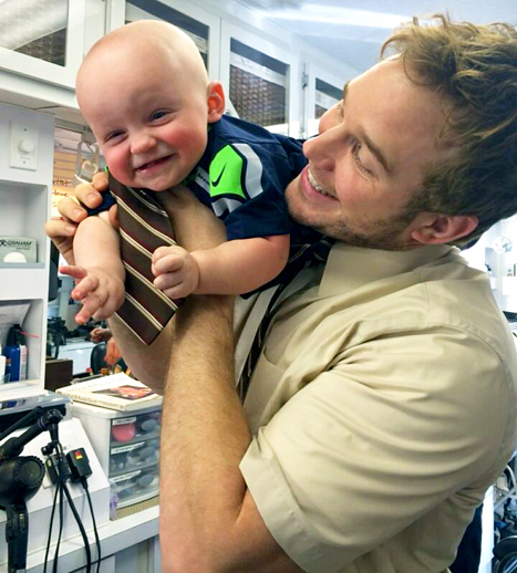 Hollywood actor Chris Pratt recently took to Twitter to encourage his 3.58 million followers to pray for a young boy suffering from brain cancer and revealed how the power of prayer saved the life of his own son, Jack.