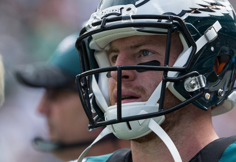 The momentous victory and performance of Carson Wentz over the Cleveland Browns earlier this week gave the Philadelphia Eagles the confidence that this NFL season might not go to waste after all. However, it looks like Doug Pederson is not taking any chances to ruin the momentum of the football team. Hence, a Johnny Manziel contract is said to be in the works in an effort to provide a veteran backup for the rookie.
