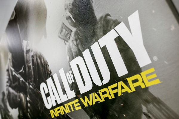 Call Of Duty: Infinite Warfare is all set to be released this November 4th on the Xbox One and PS4 platforms. Would you want to skip the queue and place a pre-order instead?