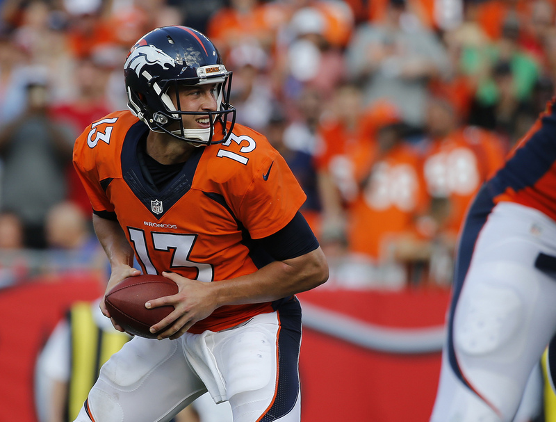 Following Monday's loss to the Oakland Raiders, fans of the Denver Broncos are starting to wonder if the team will make a drastic roster change soon. If it decides to do so, then there's a chance that rookie quarterback Paxton Lynch might start instead of Trevor Siemian.