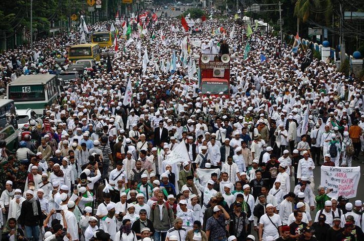 Thousands of protesters gathered in Jakarta earlier this month calling for the execution of its Christian governor over some remarks that were allegedly an insult to the Quran.