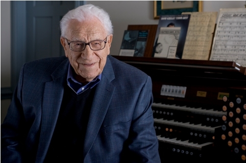 The Recording Academy recently announced that gospel recording artist George Beverly Shea, a longtime Billy Graham Crusade soloist, will be honored with a Lifetime Achievement Award during the 2011 Grammy Week in February.