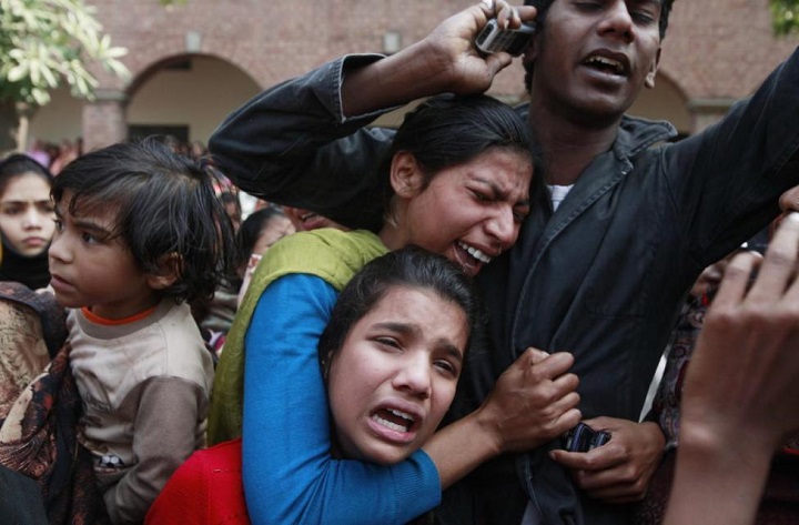 A Muslim family in Pakistan strangled to death a teenage Christian girl who failed to carry out the household chores to their satisfaction, a horrific new report has revealed.