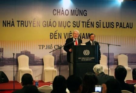 American evangelist Luis Palau will return to Vietnam this spring about a year after participating in a historic gathering with more than 500 Vietnamese pastors.