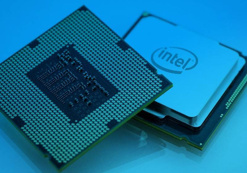 To end all speculations and rumors, a recent post from Anandtech shows Intel's next generation processors are now underway.  In fact, you may avail Intel's next generation chipssets before the end of May.  The seventh edition of Skylake processors, the Core i9, will definitely boost your PC's performance as they are packed with high-end parts to meet your computing needs.