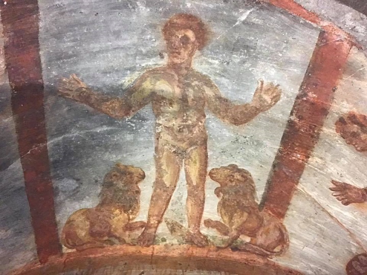 A fresco depicting Daniel and the lions. (Quanta System SpA)