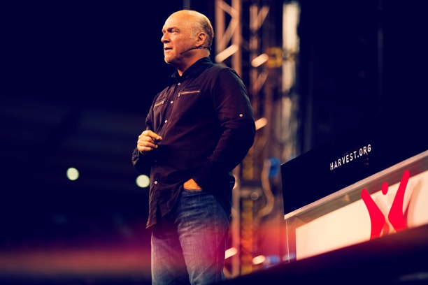 June 11, 2017: Greg Laurie told thousands gathered for Harvest America 2017 that while the "last thing that God" wants for anyone is to spend eternity in hell, those who reject Him will do so unless they repent - and the clock is ticking.