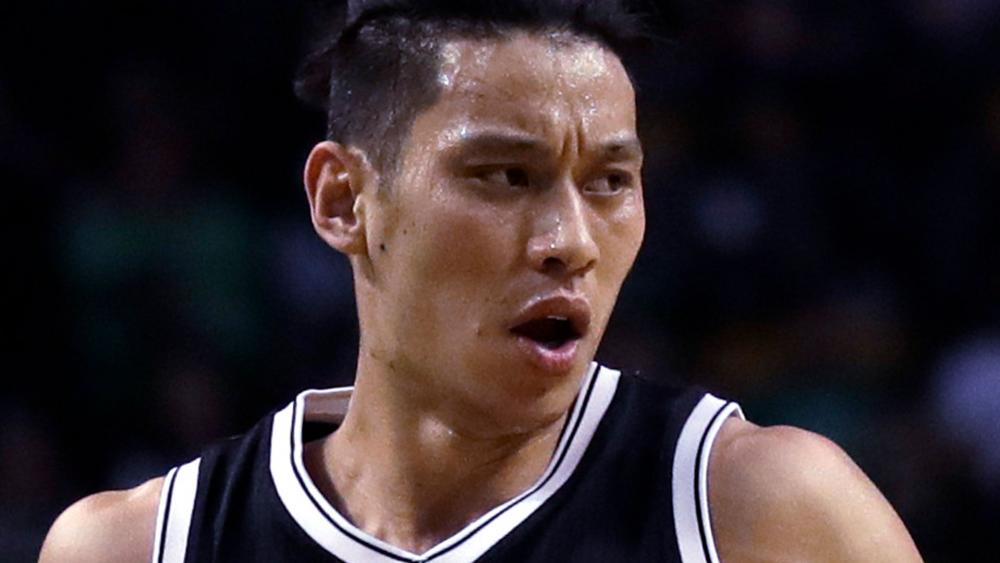 Toronto Raptors' Jeremy Lin is asking fellow Christians to commit to praying daily until the end of the NBA playoffs, revealing that God has challenged him to pray more often and more boldly.