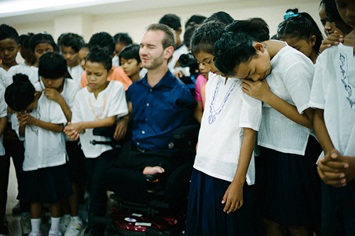 Nick Vujicic spoke in Vietnam to a crowd of 35,000 people that is larger than when the national soccer team played the regional rival Indonesia; he talked about God and heaven, subjects that have been heavily censored in the communist country.