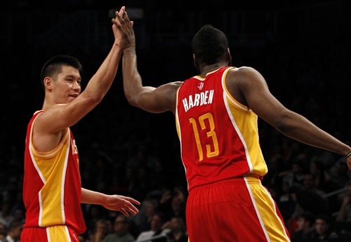Much of the recent speculations on Jeremy Lin have been on whether he should remain on Houston Rockets or get traded to other team as Dwight Howard signs on to the team. Yet, the most important thing now is for the championship contender to start building the team chemistry to effectively improve their chances of winning the 2013-14 NBA title.