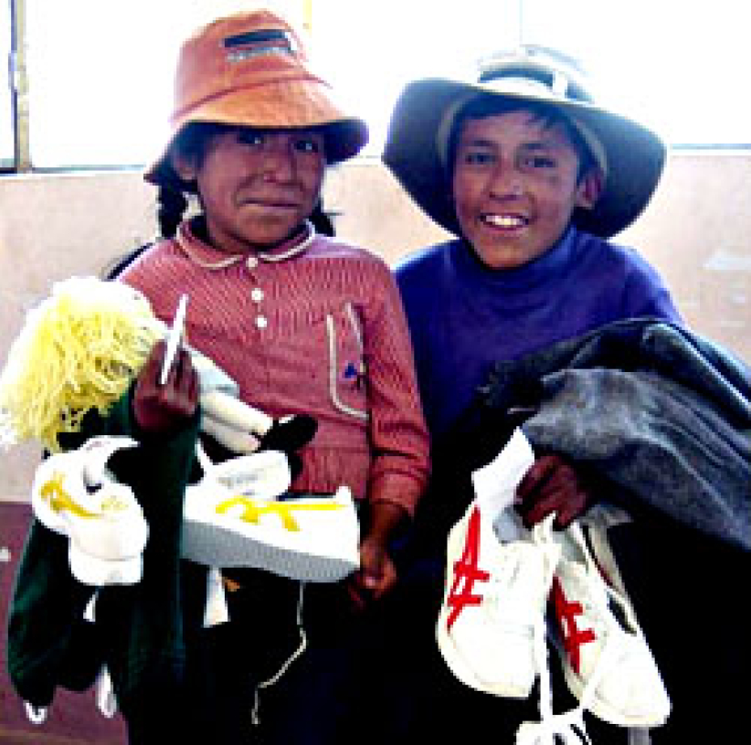 “為孤兒心靈預備的鞋子”將到達中國和瓜地馬拉