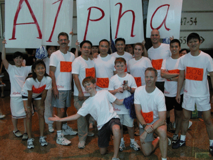 啟發課程參與慈善跑樓梯比賽