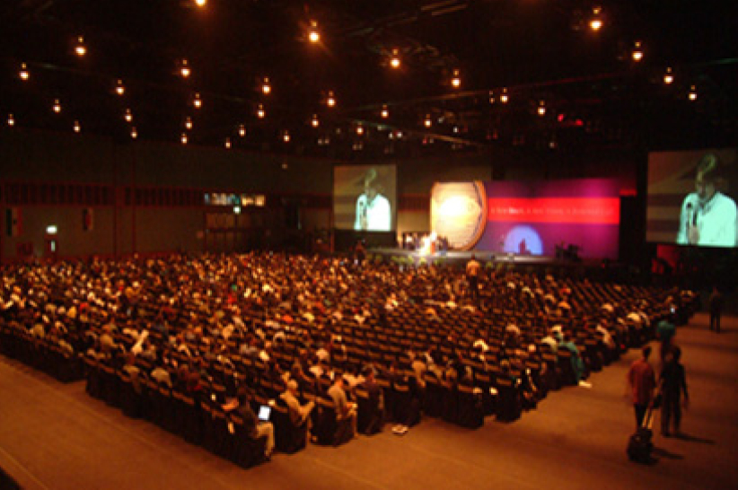 2004年洛桑宣教大會完滿結束