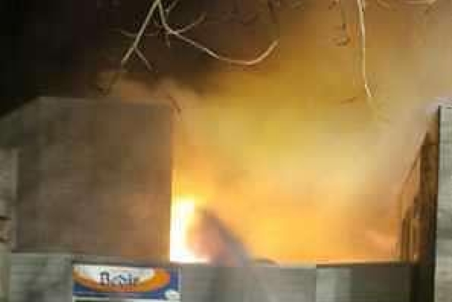 穆斯林與反穆斯林雙方暴力不斷，恐怖陰影籠罩荷蘭