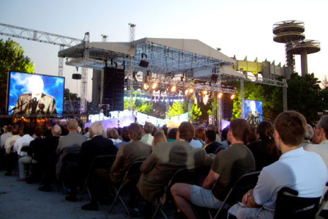 「你重生了嗎？」葛培理博士三十分鐘的講道帶出強烈的信息