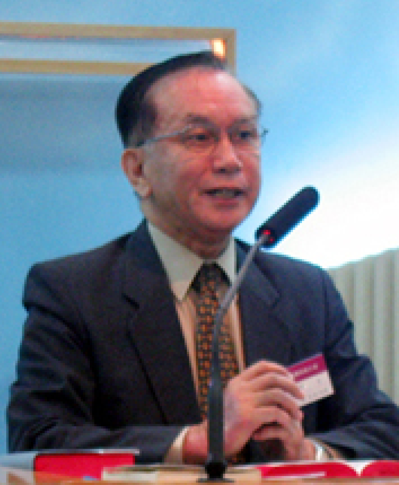 卢家駇牧师：针对基督徒与神的关系的问题，把他们带回到神的面前。