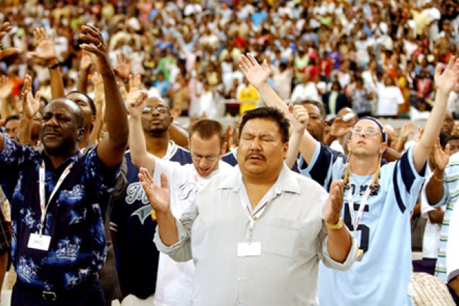 美國最大的家庭聚會MegaFest2005上周圓滿閉幕