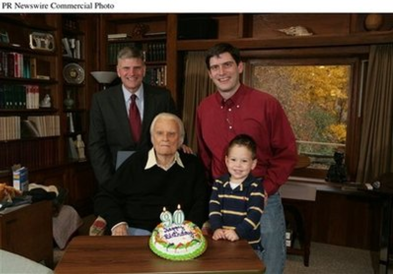 grahamfamily.bmp