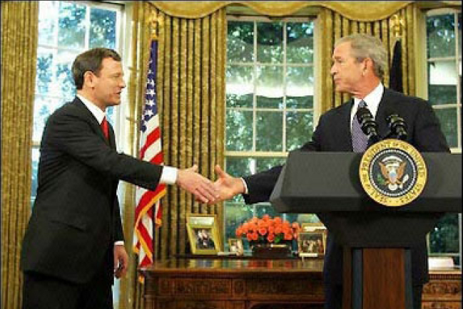 布殊總統提名羅伯茨出任最高法院首席大法官