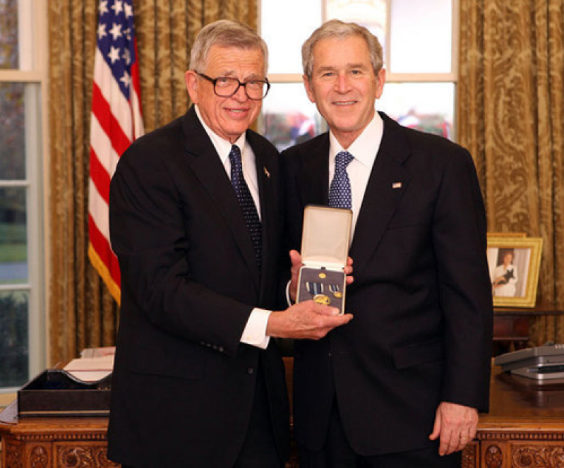 bushandchuck.bmp