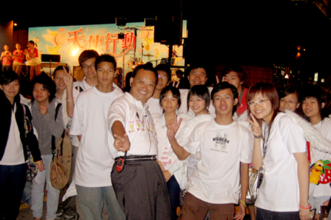 「天使行動」歌聲處處 帶頭抗衡萬聖節文化