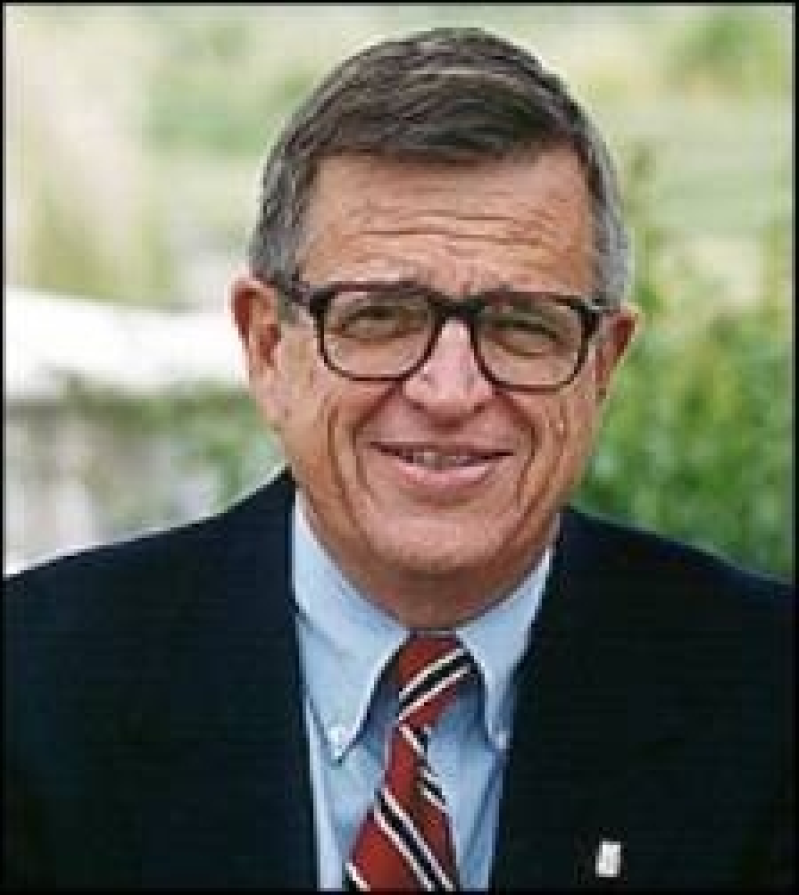 Dr111111111111111111111111111111111. Chuck Colson.bmp
