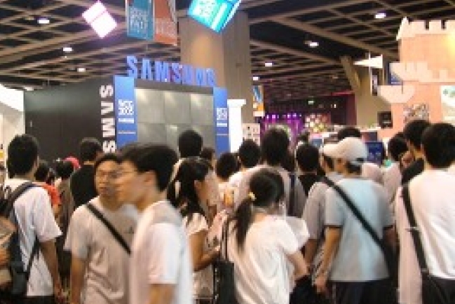 如何塑造現代華人青少年領袖﹖