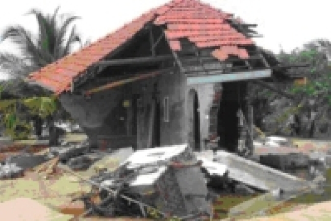 香港世界緊急援助斯里蘭卡重建家園