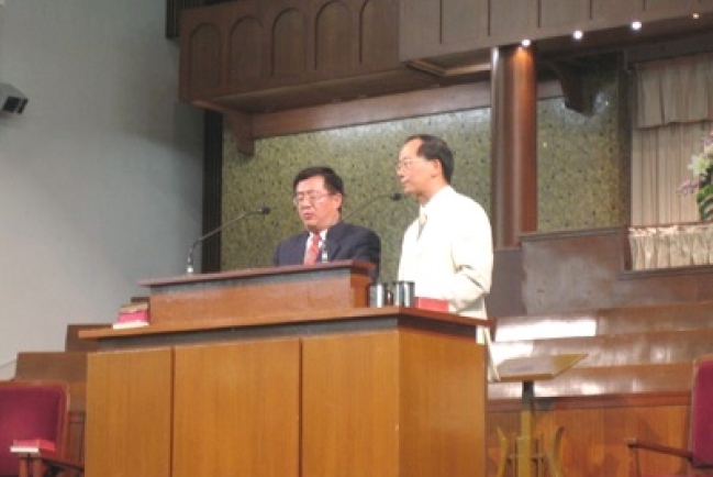 美恩福李靈牧師來港 國語佈道會領人歸主