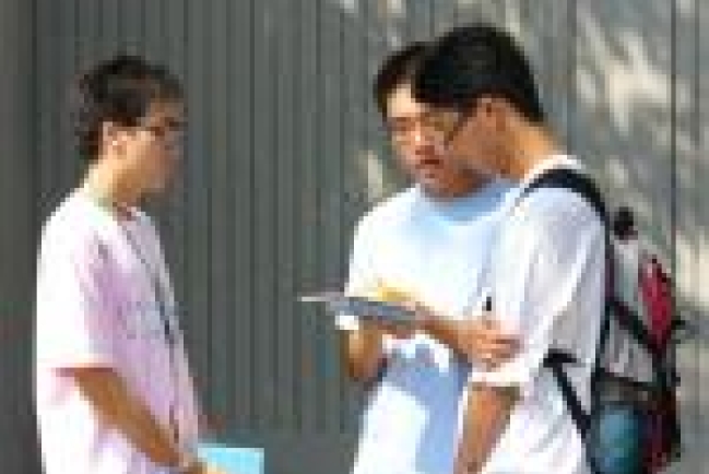 學傳校園2005年事工果實櫐櫐