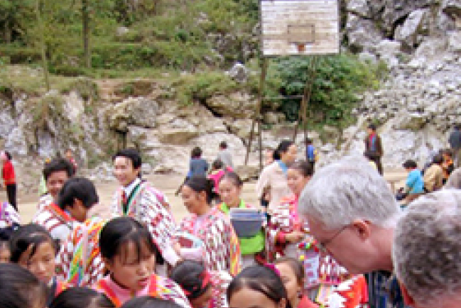 愛德先鋒「2006慈善月」關愛行動現已啟動