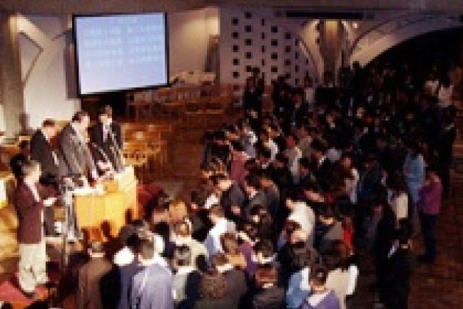 唐崇榮牧師2006旅日宣教大會火熱氣氛中落幕