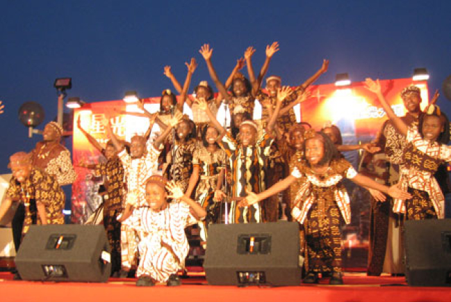 Watoto 非洲兒童合唱團星光大道傾力演出