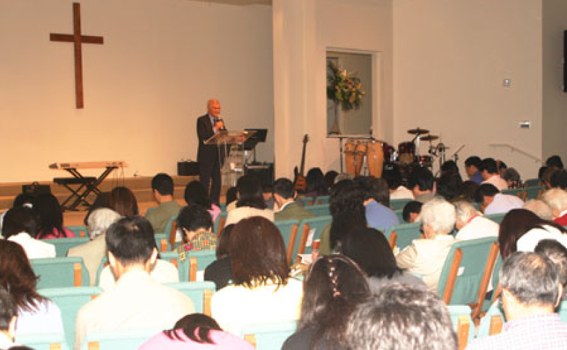 龍維耐醫生赴美國聖地牙歌掀起信徒「宣教心」熱潮