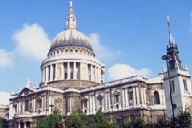 英國教會籌備爆炸案一周年悼念會