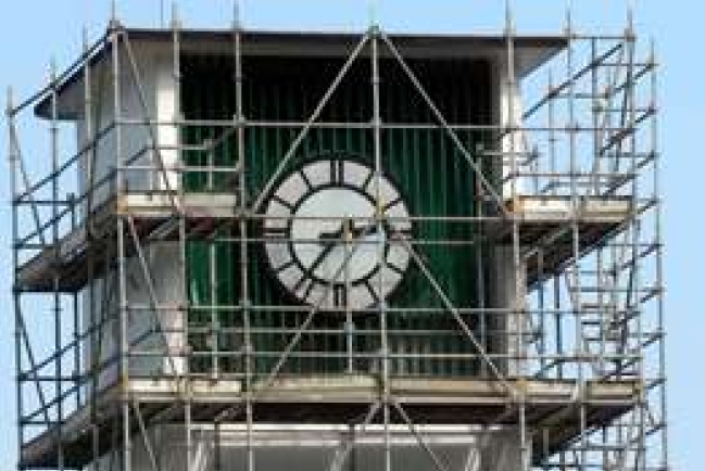 突破調查：清拆鐘樓政府背離民意；欠缺溝通忽視青年聲音