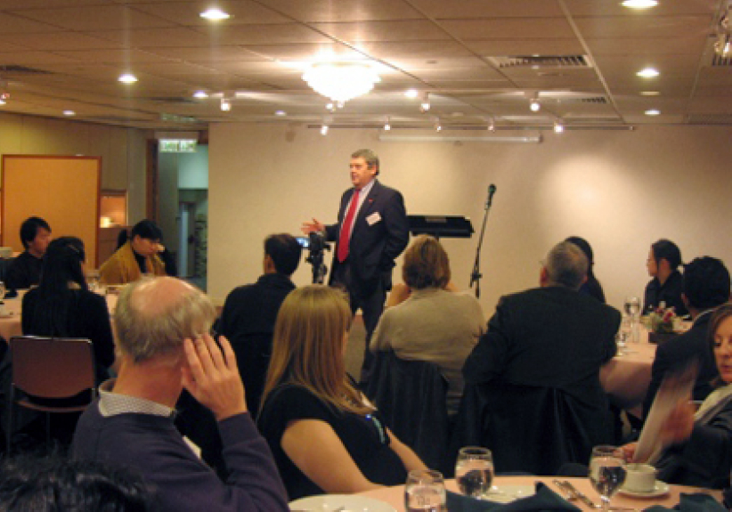 New Directions International創辦人勉勵信徒「天國是努力進入的」