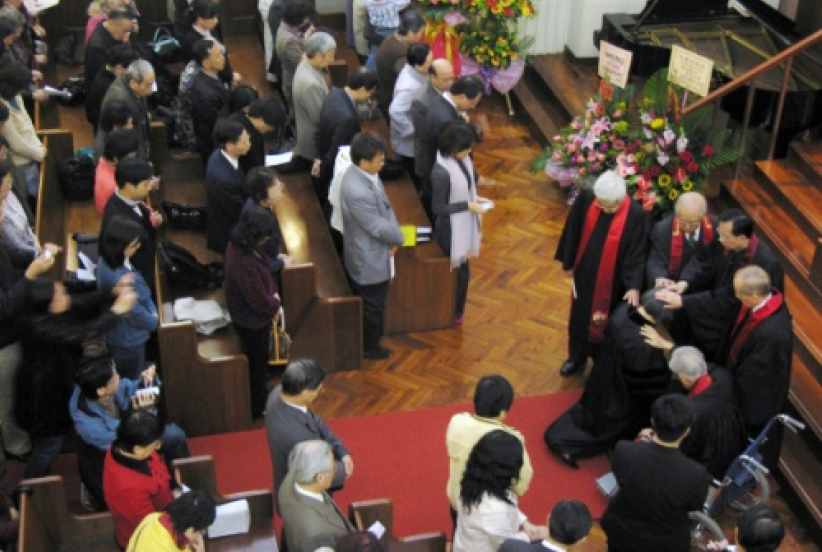 李宝珠院长获授牧师圣职 感激见证神恩手陶造