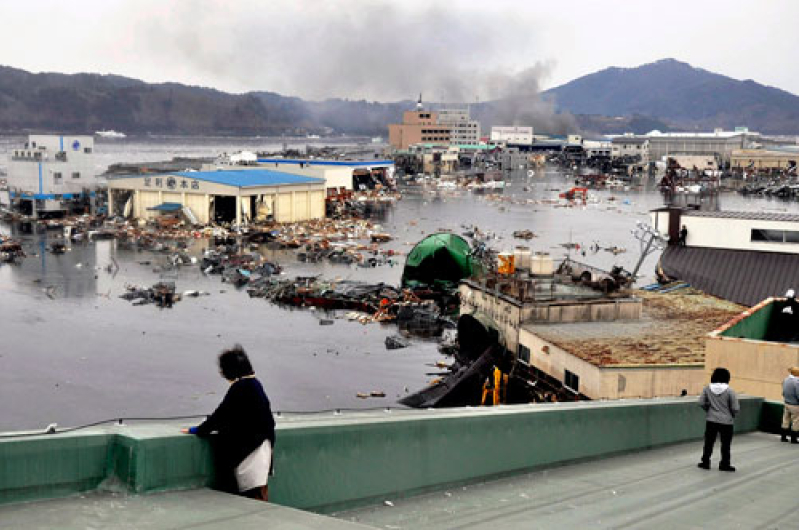 japan-tsunami2.jpg