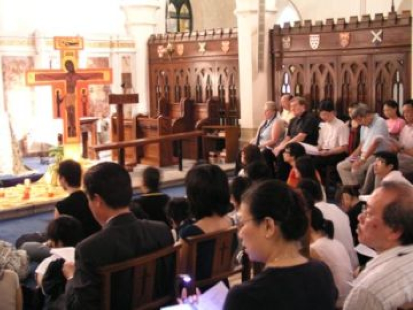 「泰泽共融祈祷聚会」纪念泰泽创办人罗哲弟兄访港30周年