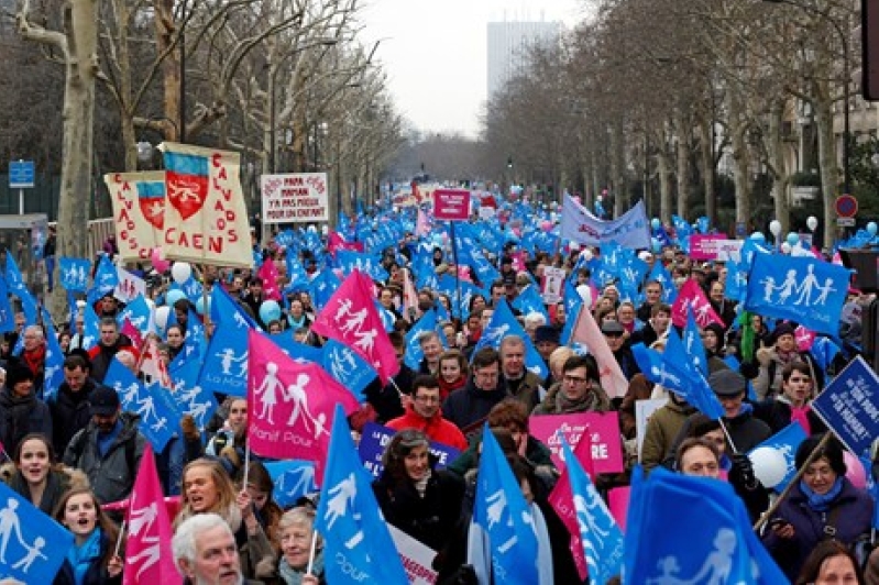 Paris-protest1.jpg