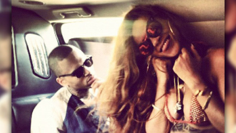 640_Chris_Brown_rihanna_130221_instagram.jpg