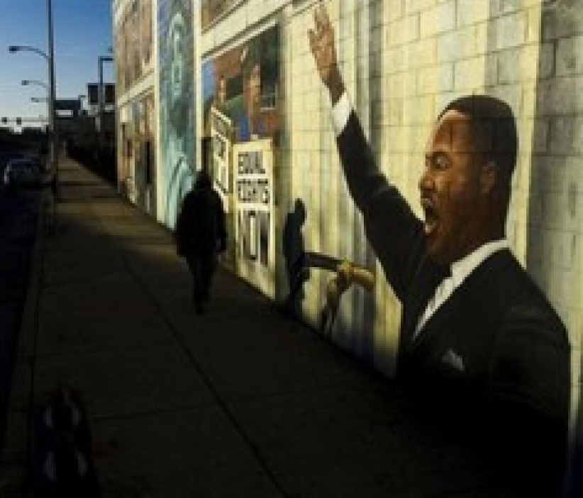 纪念马丁•路德•金 基督教领袖呼吁传播和平信息