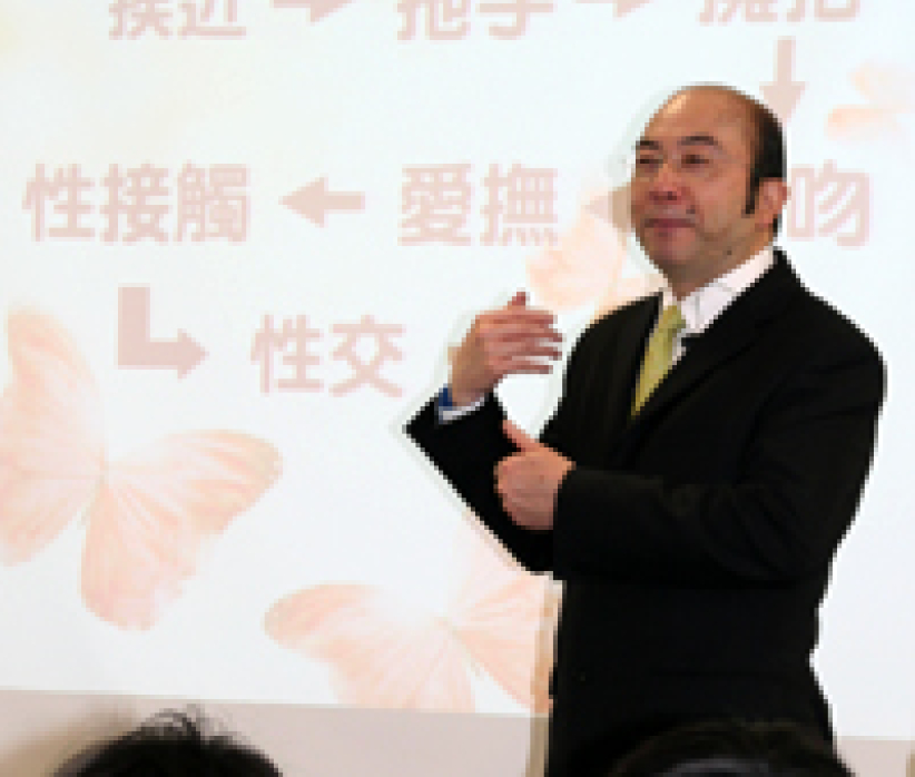 牧者認為社會對藝人慾照事件「對錯焦」