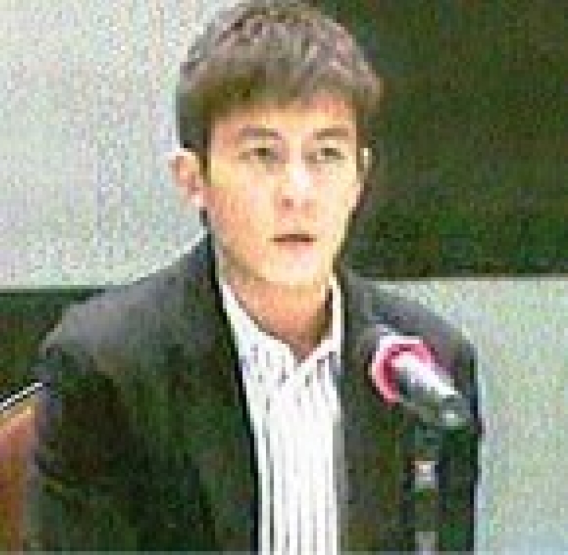 陳冠希衷心向全港巿民道歉 牧者：人誰無錯