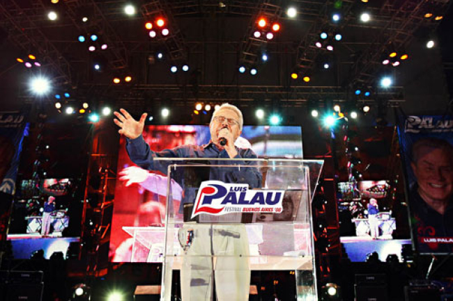 著名佈道家包樂阿根廷佈道盛況空前